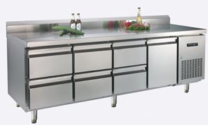 Imagen de Kühltisch, 2245x700x900mm m. Aufkantung 100mm, Umluftkühlung